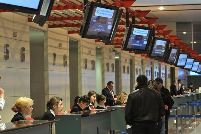 Tbilisi Airport Shuttle And Transfer Service - Meet-and-Greet in the Arrivals Hall (Name Placard, Real Help)