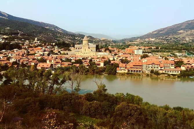 Tbilisi and Mtskheta cities private, cultural tour - Samtavro Convent and Church: Tombs, Saint Nino, and Modern Relics