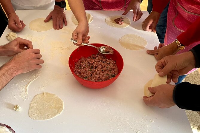 Tbilisi Food Tour in a Local Family - What makes the guides and hosting style a big part of the experience