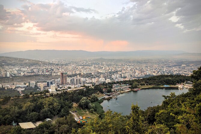 Tbilisi Lakes and Sightseeing tour - Key highlights