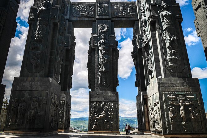 Tbilisi Lakes and Sightseeing tour - Chronicles of Georgia: the Georgian Stonehenge photo stop