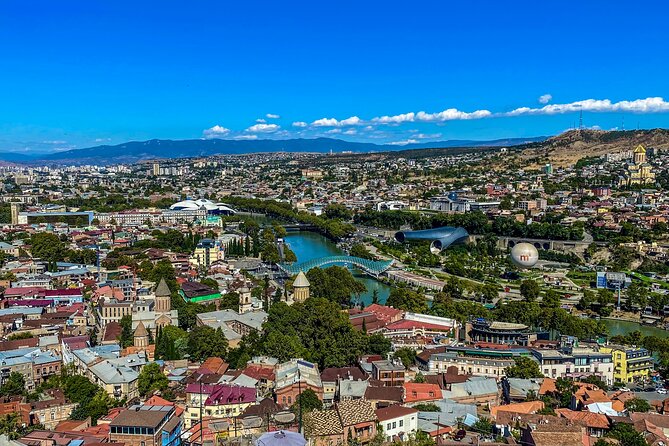 Tbilisi Walking Tour Including Cable Car and Traditional Bakery - The Cable Car Up to Mother of Georgia: The View Stop You’ll Remember