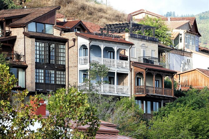 Tbilisi Walking Tour Including Cable Car and Wine Tasting - Metekhi Cathedral: The Palace-Territory Name and Vakhtang Gorgasali’s VI-Century Footprint