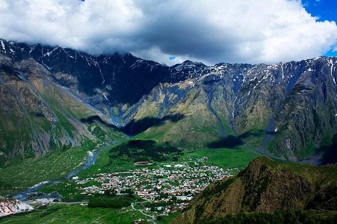 Tour in Kazbegi - Key things I’d mark on your must-do list
