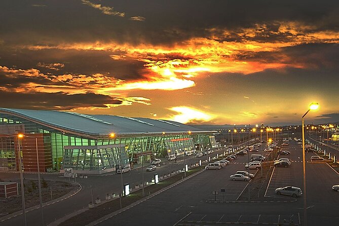 Transfer from Tbilisi Airport to Tbilisi - The ride into Tbilisi: safe, direct, and actually useful