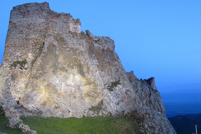 Trip to The Diamond Bridge and Dashbashi Canyon - Azeula Fortress (Kojori or Korogli): 9th-century history for no admission (1 hour, free)