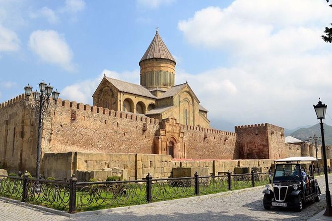 Uplistsikhe-Borjomi-Gori-Mtskheta - Why the guide makes this tour feel “VIP,” not just private