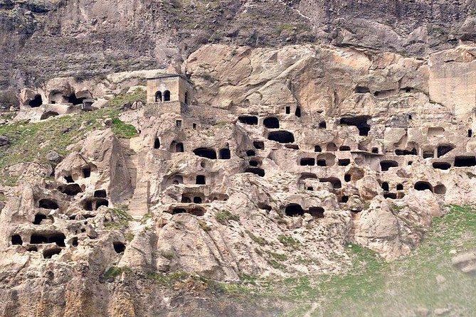 Vardzia - Rabati - Borjomi - Stop 2: Rabati Castle in Akhaltsikhe, a fortress built from many eras